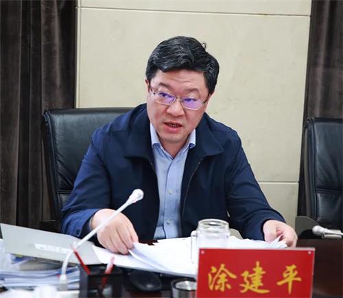 彰显省会担任，，，，，，我们城投人这么干！