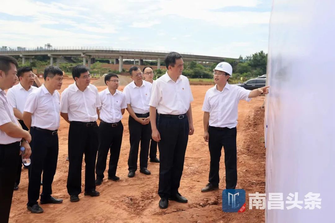 李红军调研资阳绕城高速西二环项目建设情况